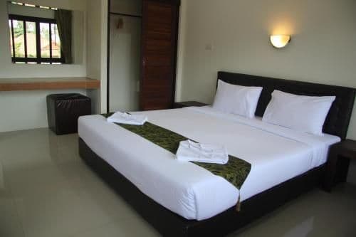 Deluxe Double Bed