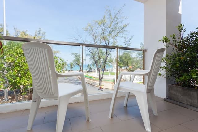 Coral Junior Suite