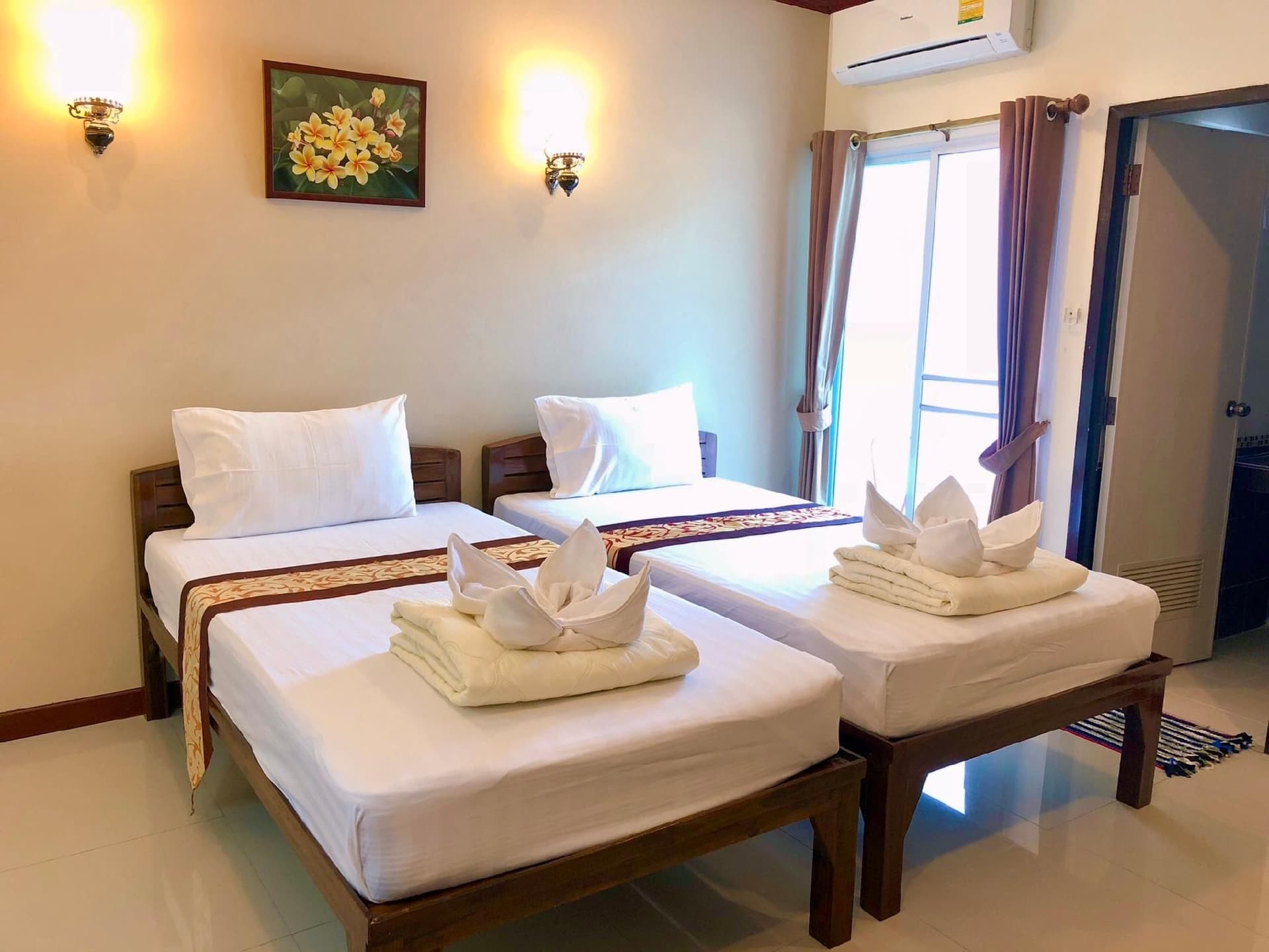 Puwanon Place Hotel