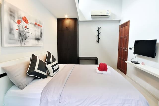 2 Bedroom Royal Villa