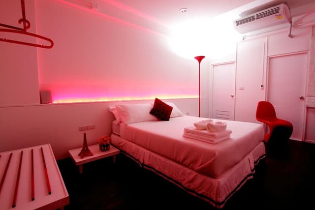 Compact Room