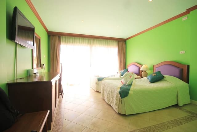 Standard Twin Room, Balcony, Mountainside