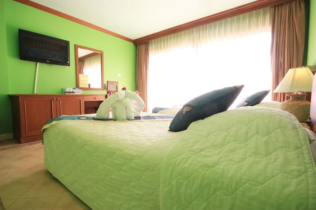 Standard Twin Room, Balcony, Mountainside