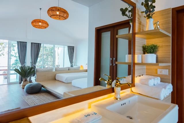 Deluxe Sea View