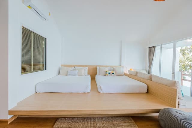 Deluxe Sea View