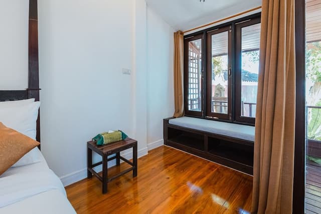 Bangalow Garden View