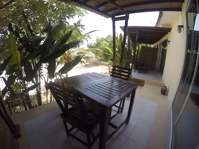 Family Deluxe Beachfront