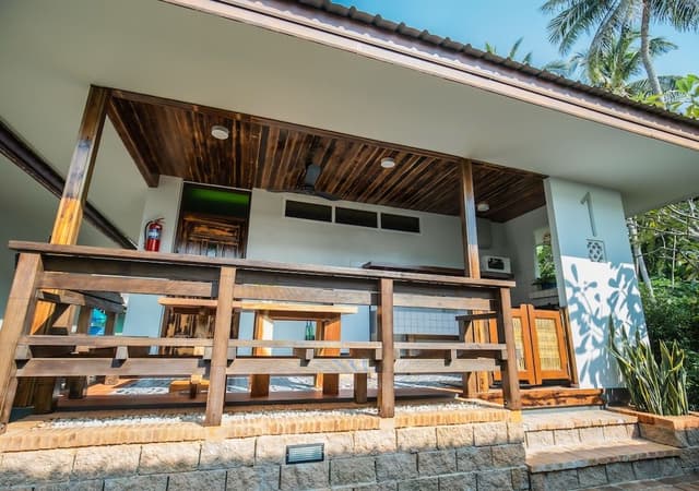 Superior Villa, Garden View