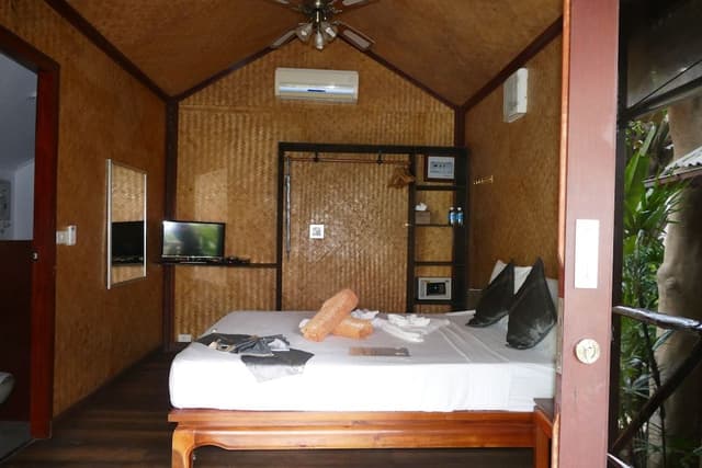Deluxe Bungalow, 1 King Bed