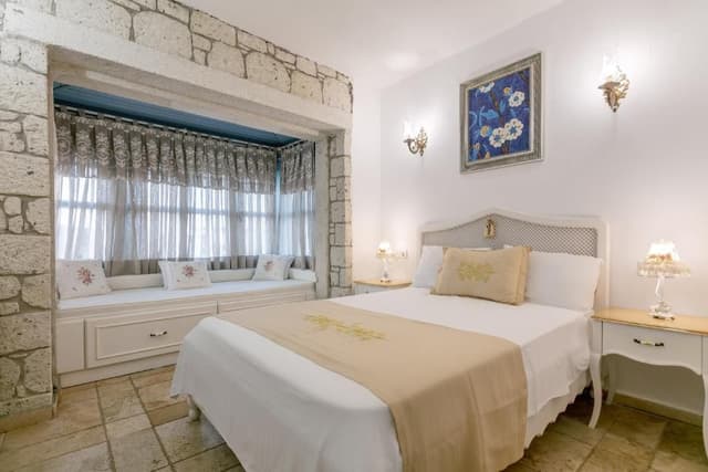 Standard Double Room- City View