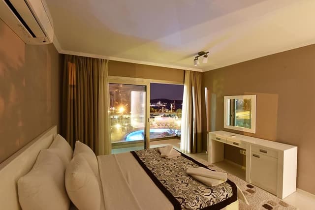 Two-Bedroom Apartment with Garden View