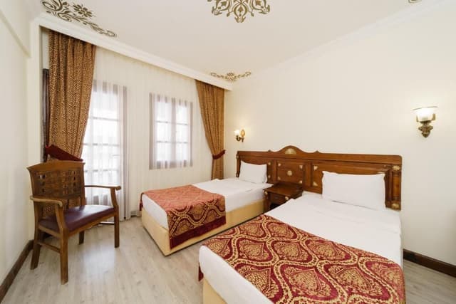 Economy Room