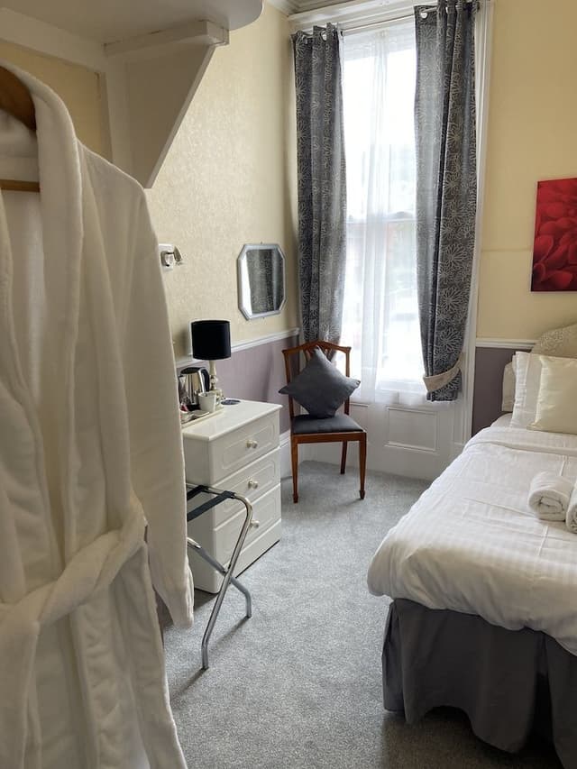 Comfort Single Room