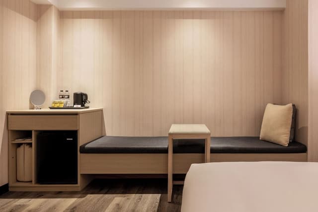 Superior Double Room - With Bathtub