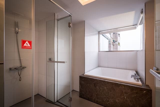 Family Room, Non Smoking, Bathtub (Actual room may vary from the photos)