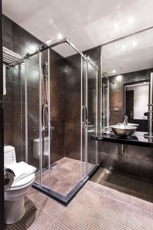 Elite Double Room, No Windows