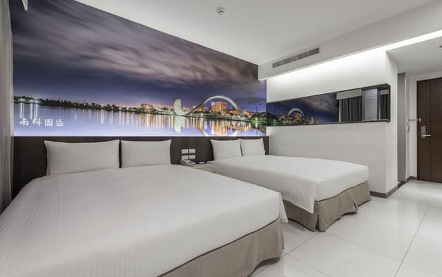 Luxury Quadruple Room