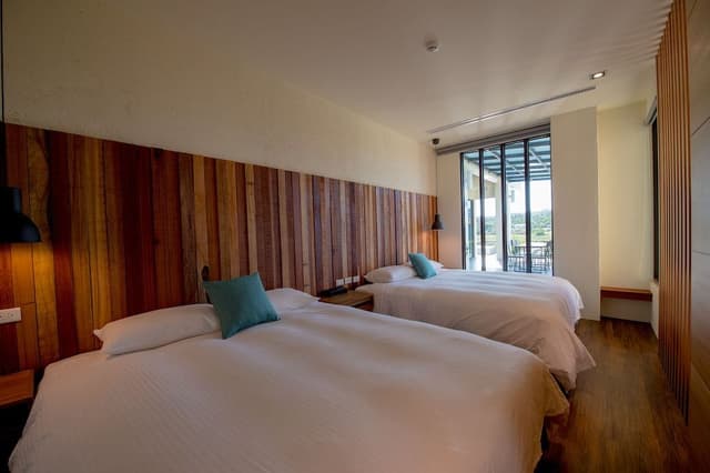Deluxe Quadruple Room