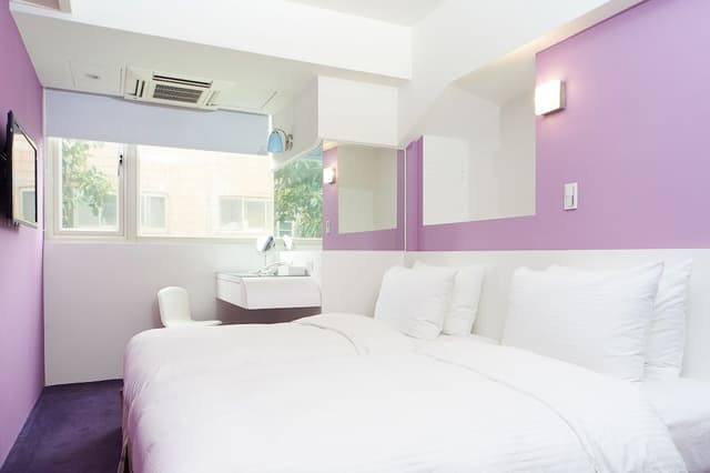 Standard Twin Room