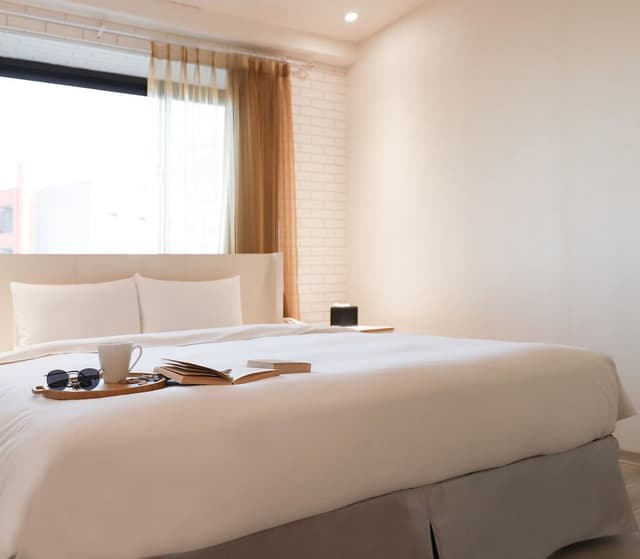 Deluxe Quadruple Room with Bathtub
