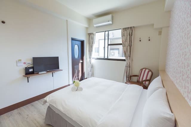 Double Room, 1 Double Bed