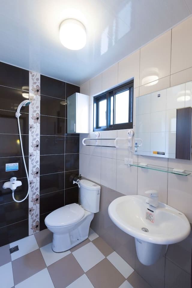 Double Room, 1 Double Bed