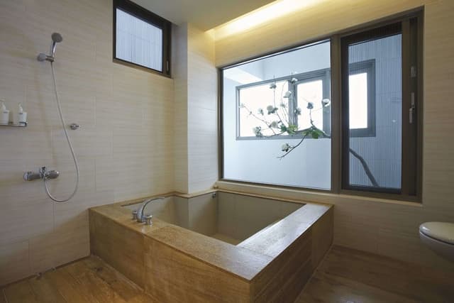 Deluxe Double Room, Non Smoking, Bathtub