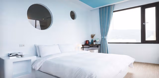 Luxury Double Room, 1 Queen Bed, Bathtub, Ocean View