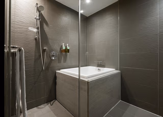 Elite Double Room, No Windows