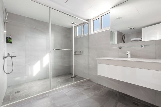 King Double Room