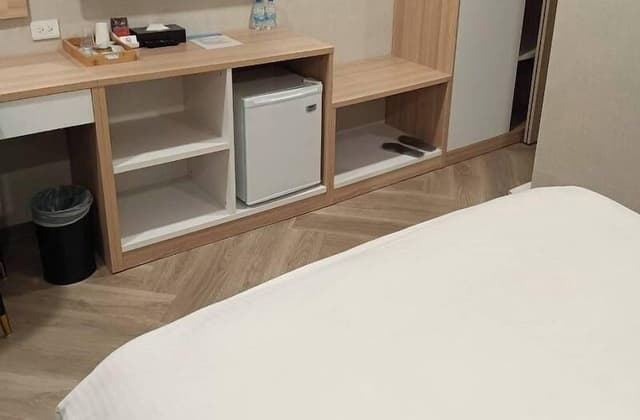Double room without window