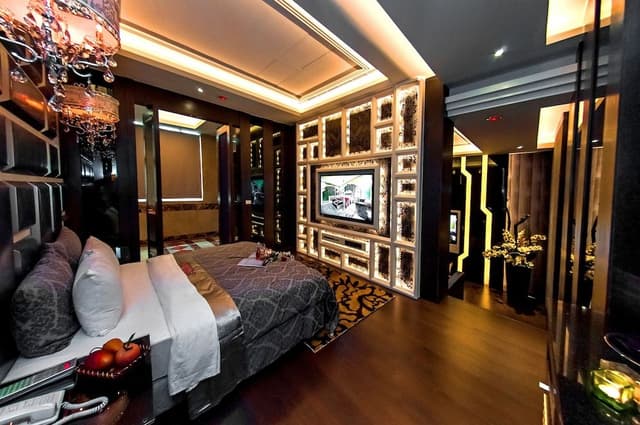 Deluxe Room (Check in after 18:00)