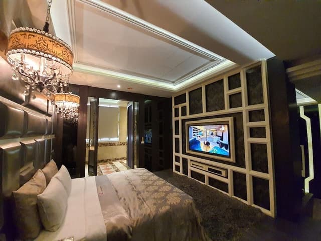 Deluxe Room (Check in after 18:00)