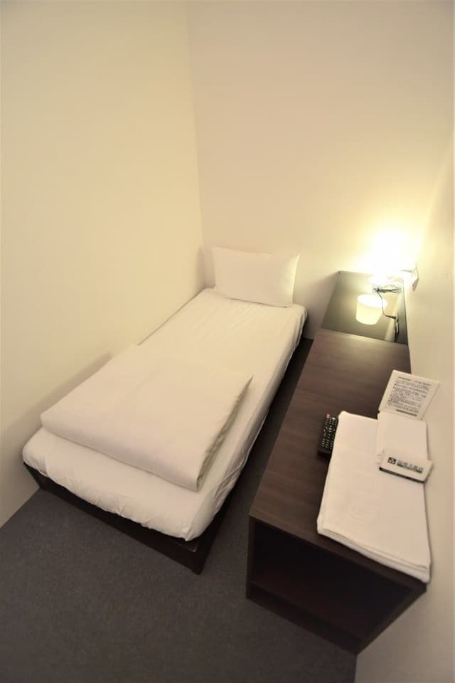 Single Room, Shared Bathroom