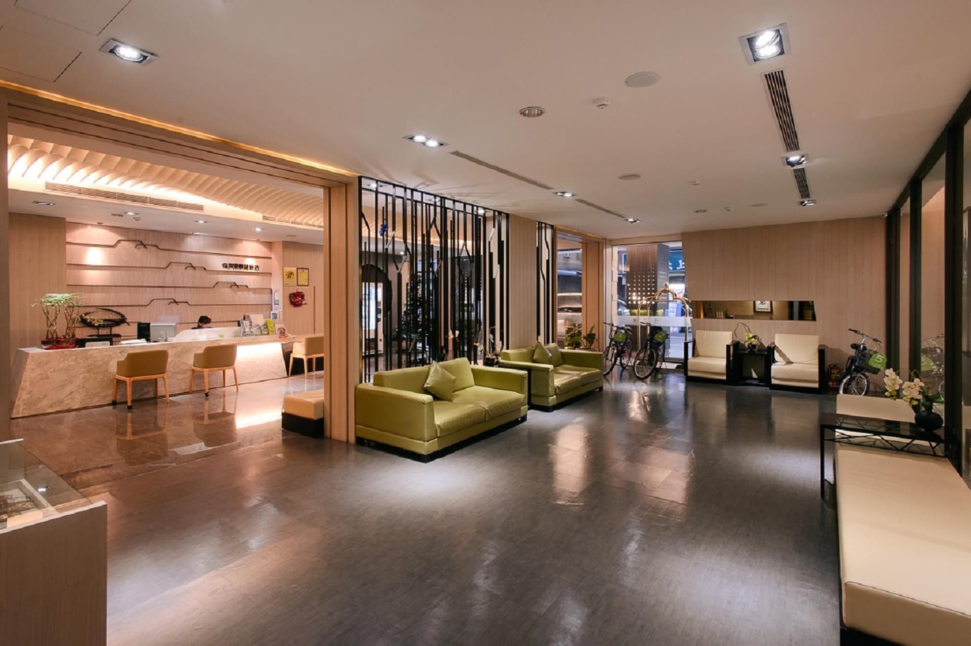 โรงแรมกีวี เอ็กซ์เพรส - สถานีเกาสง โรงแรมกีวี เอ็กซ์เพรส - สถานีเกาสง