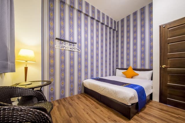 Double Room, Shared Bathroom