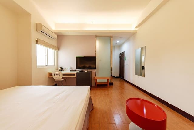 Design Double Room, 1 King Bed