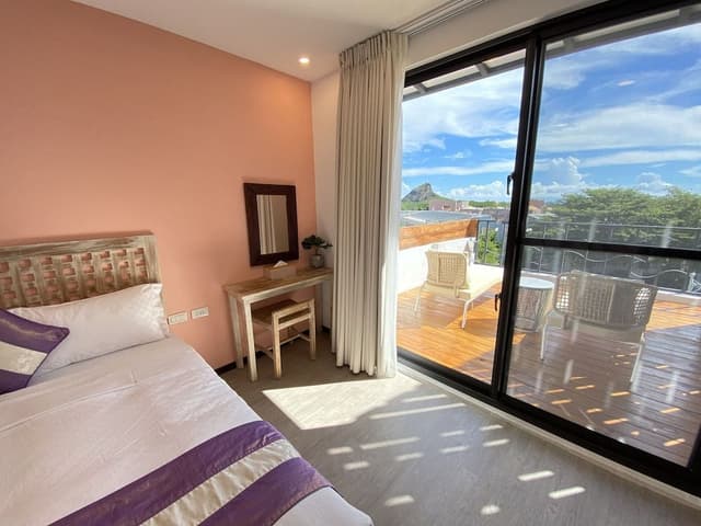 Double Room City and Sea View with Balcony