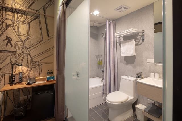 Deluxe Double Room, City View