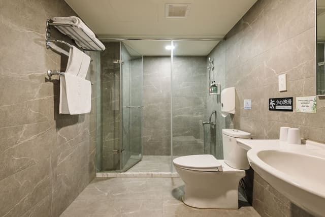 Deluxe Double Room with City View