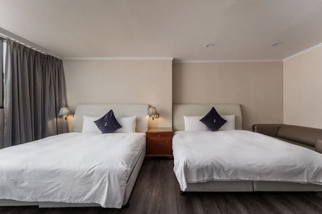 Deluxe Quadruple Room, 2 Double Beds