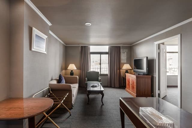 Superior Suite