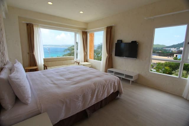 Romantic sea view 2F