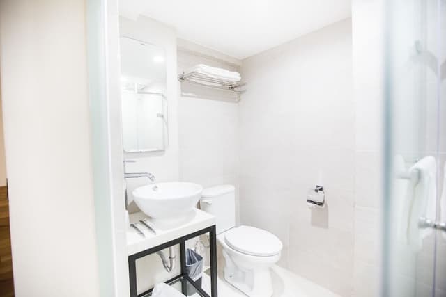 Economy Double Room, 1 Double Bed, Ensuite