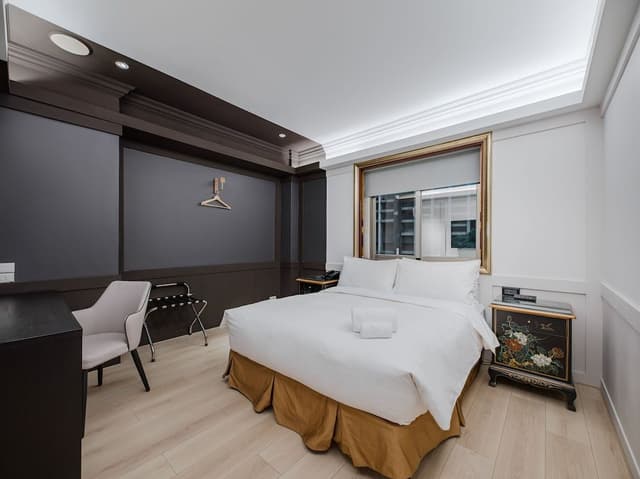 Economy Double Room