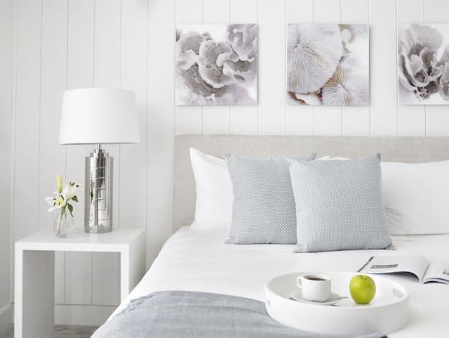 Suite, 1 Queen Bed with Sofa bed, Accessible, Bay View