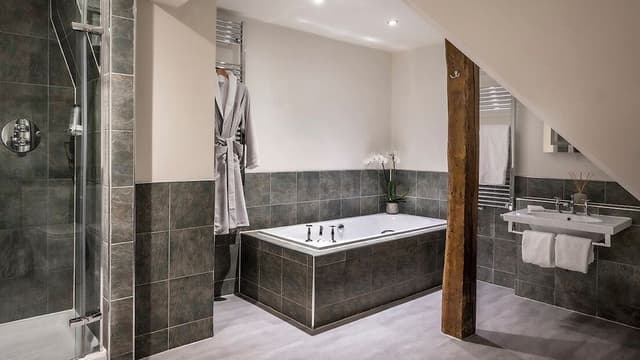Superior Double or Twin Room, 1 Double or 2 Single Beds (Main House)