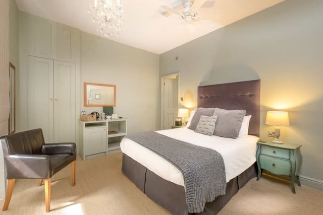 Superior Double Room- No room view