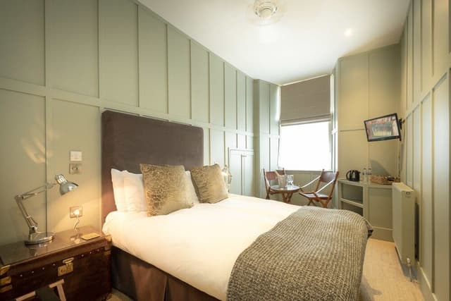 Double Room Single Use