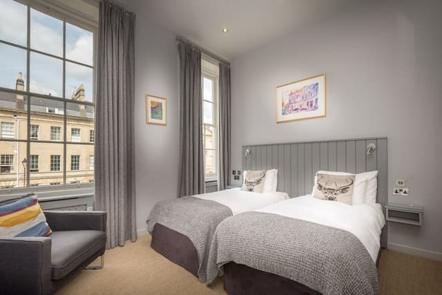 Large Twin Room